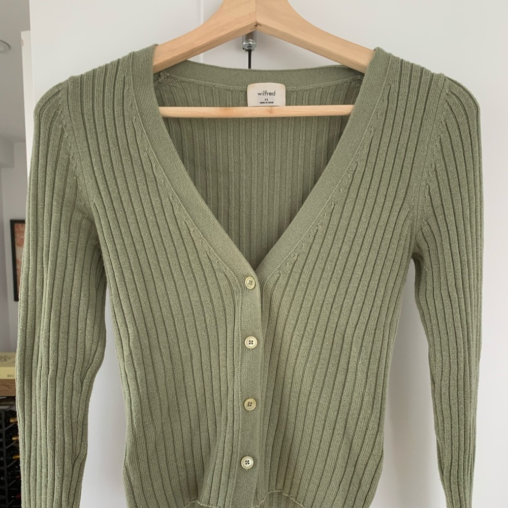 Aritzia Wilfred V-Neck Cardigan - Excellent condition!